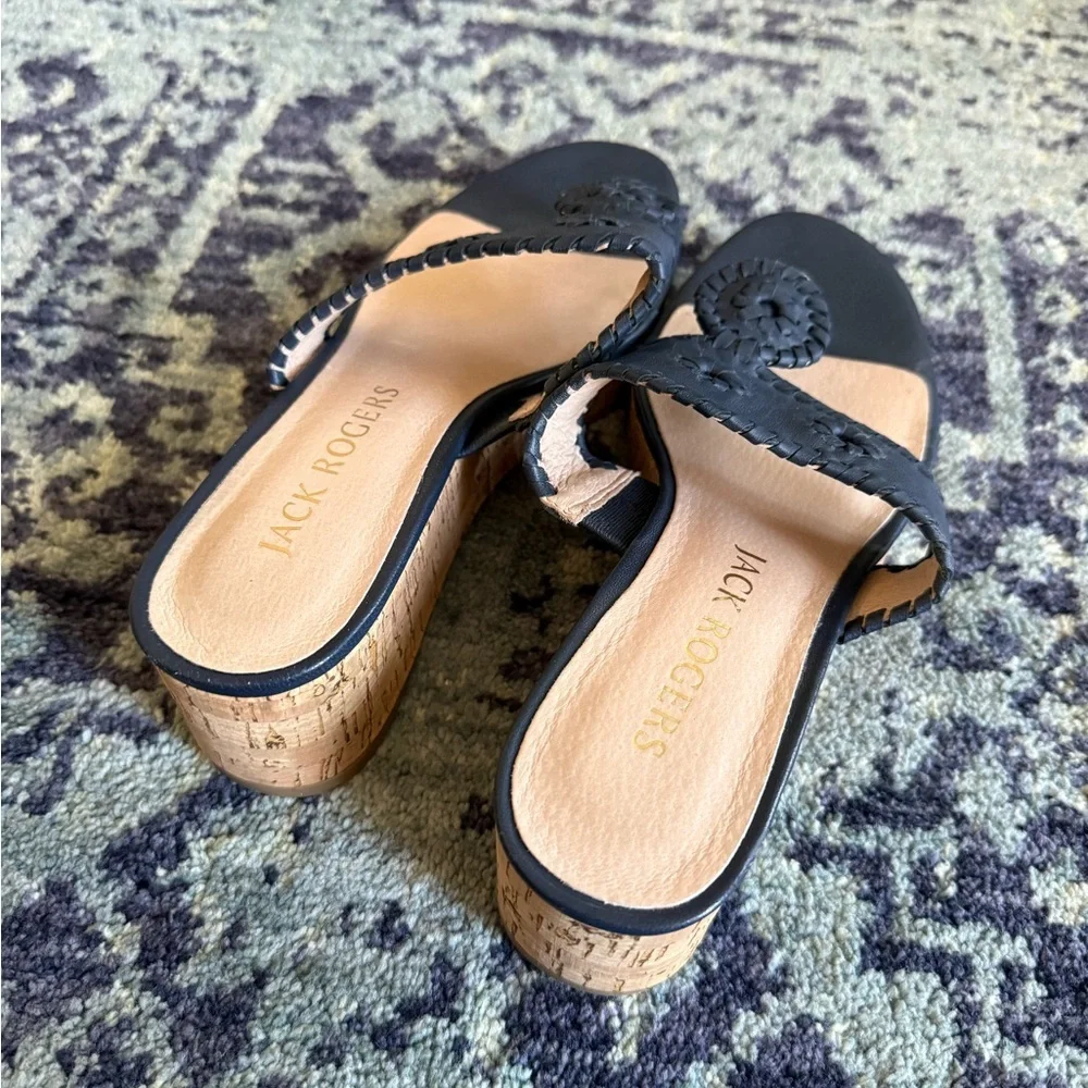 Jack Rodger’s NWOT Navy Blue Wicker Floral Thong Mid Wedge Sandal Cork Size 8 - Picture 3 of 8